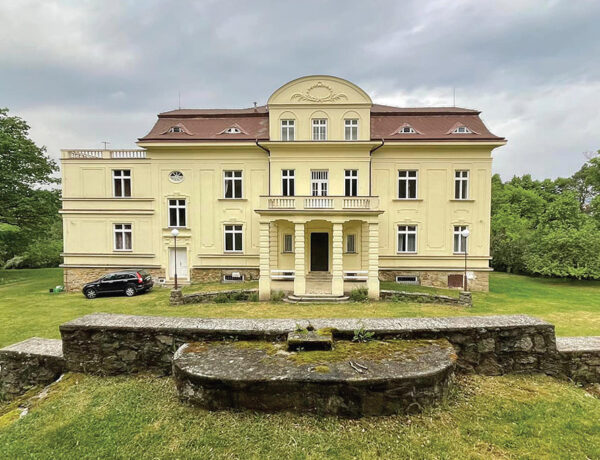 Podlahy na našich zámcích: vila Hanse Budischowského nebo také zámeček v Borovině